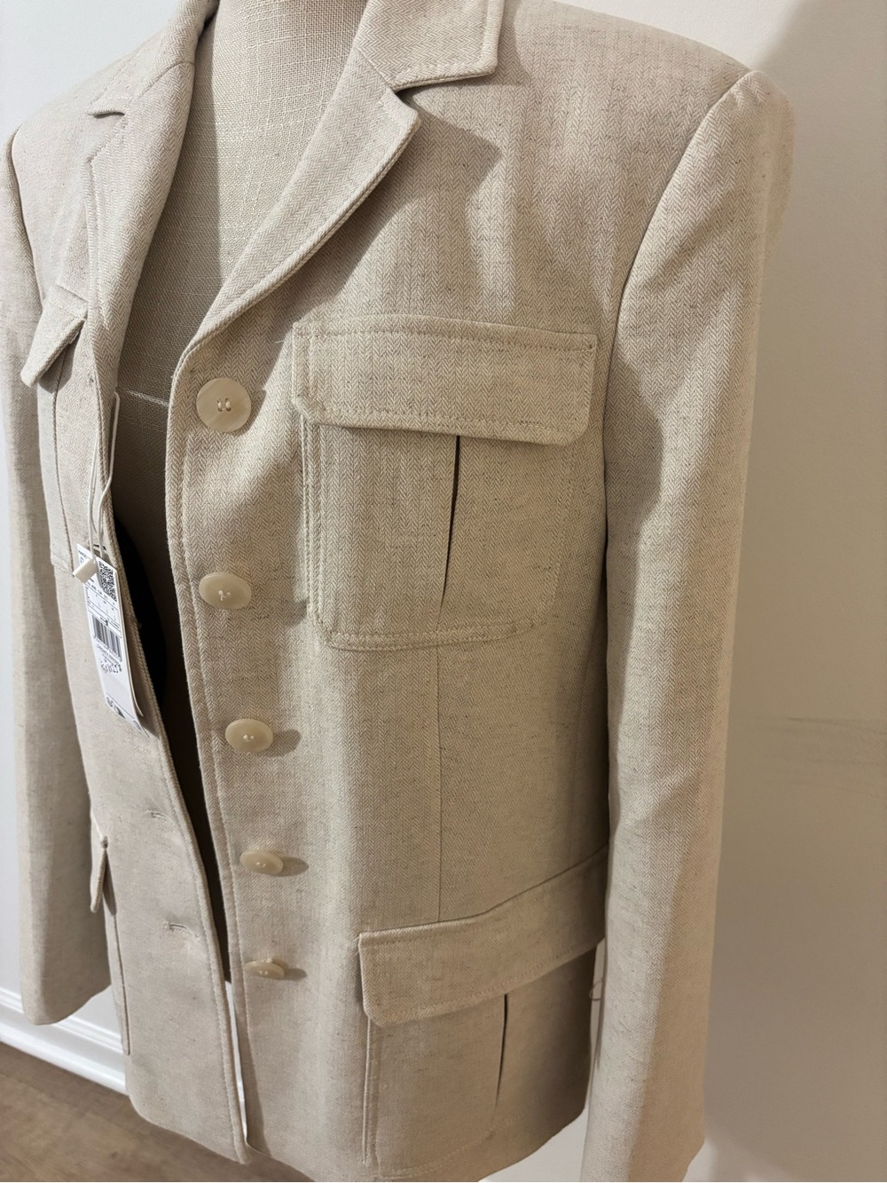 Mango Women's Cream Button-Front Structured Blazer Jacket Sz/L NWT. - Picture 7 of 13